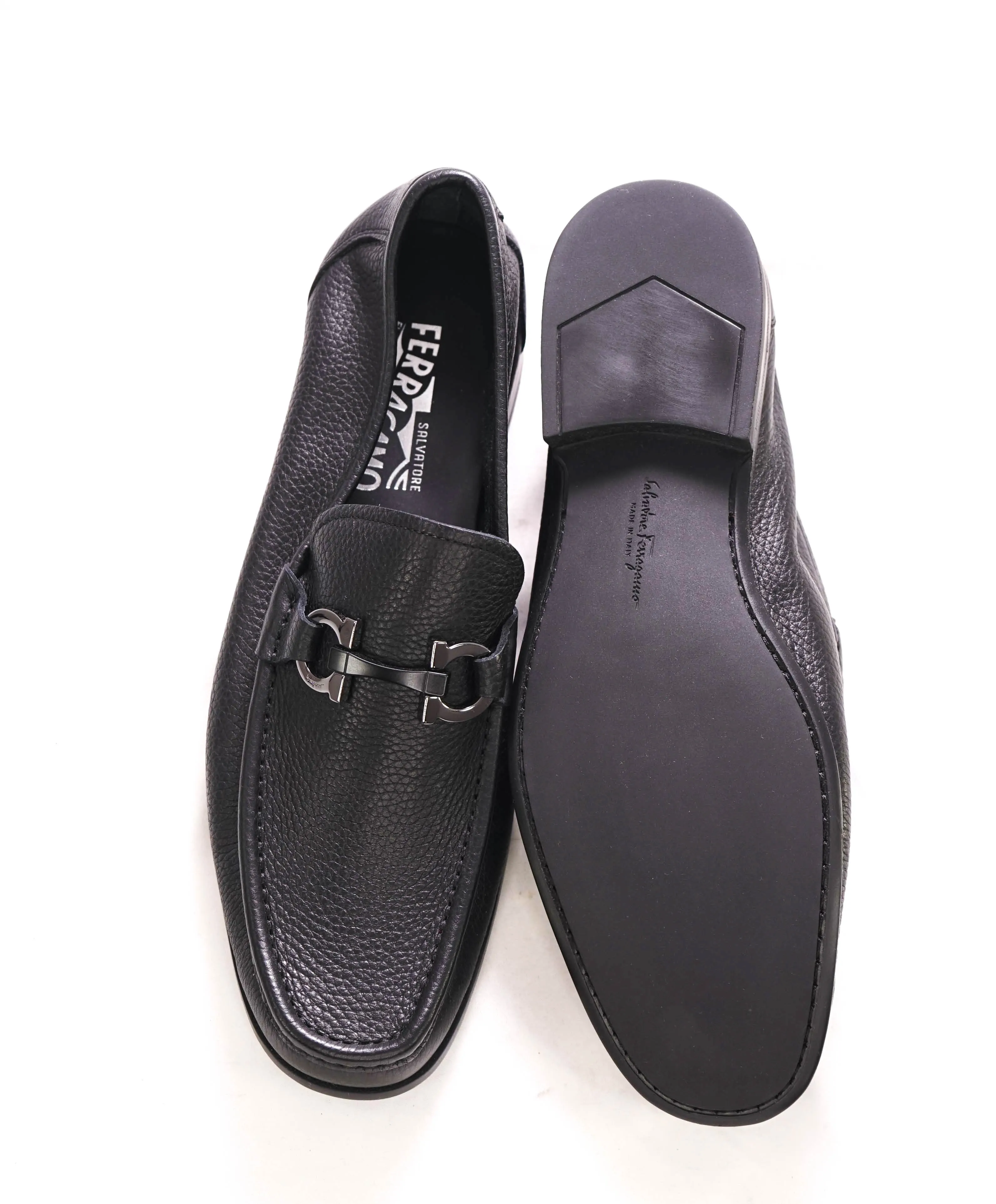 $850 SALVATORE FERRAGAMO - “GRANDIOSO" Gancini Bit Loafer Black Leather - 9 EE