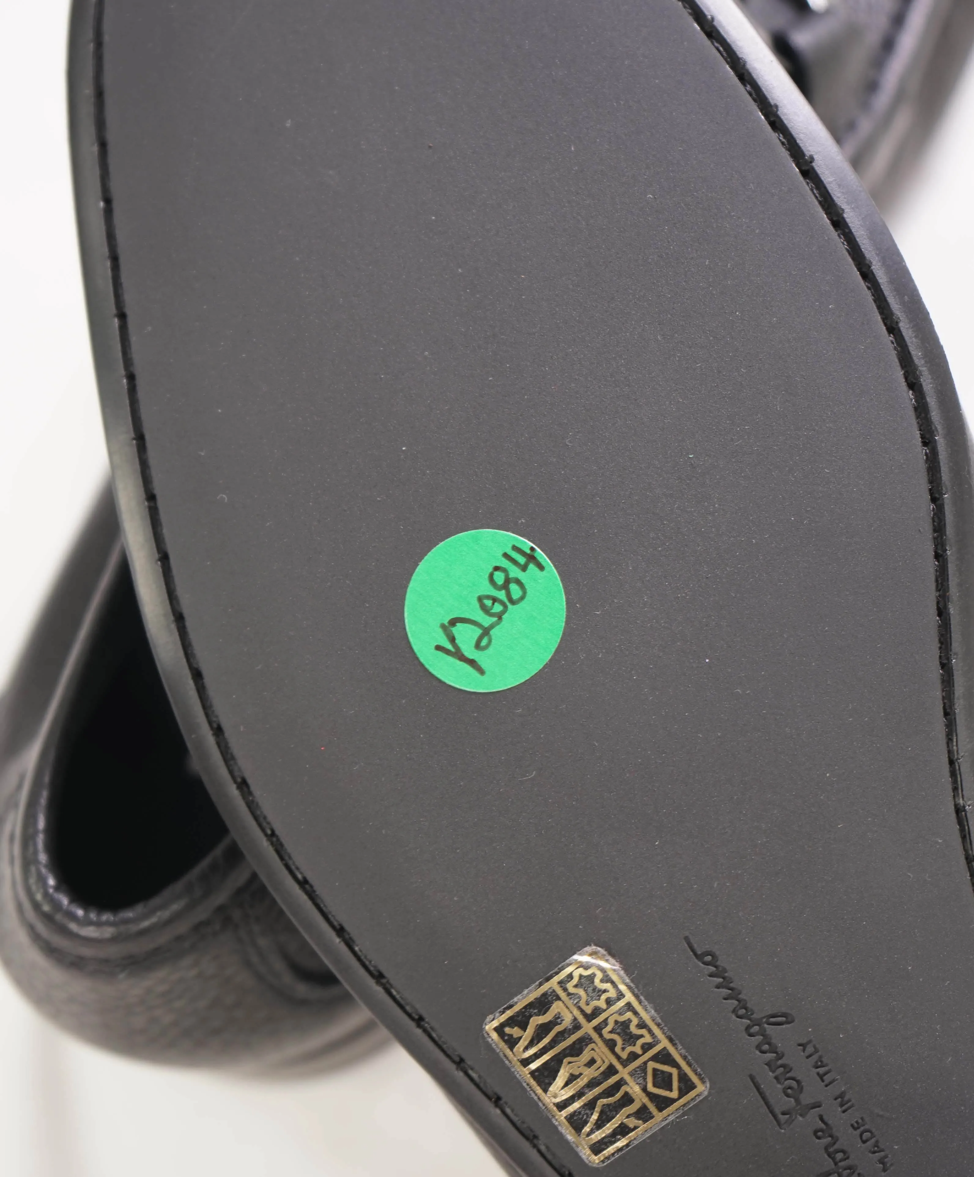 $850 SALVATORE FERRAGAMO - “GRANDIOSO" Gancini Bit Loafer Black Leather - 9 EE