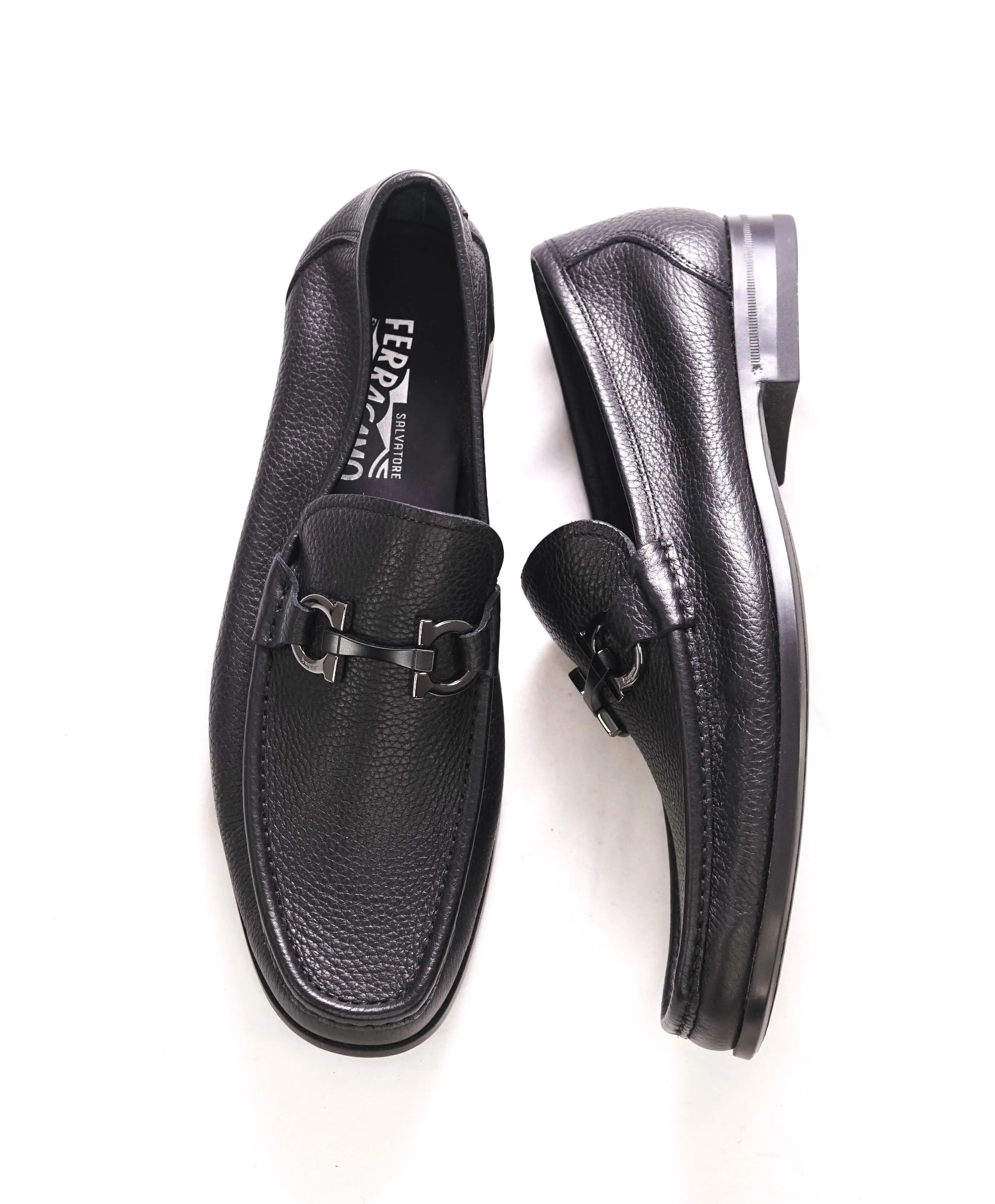 $850 SALVATORE FERRAGAMO - “GRANDIOSO" Gancini Bit Loafer Black Leather - 9 EE