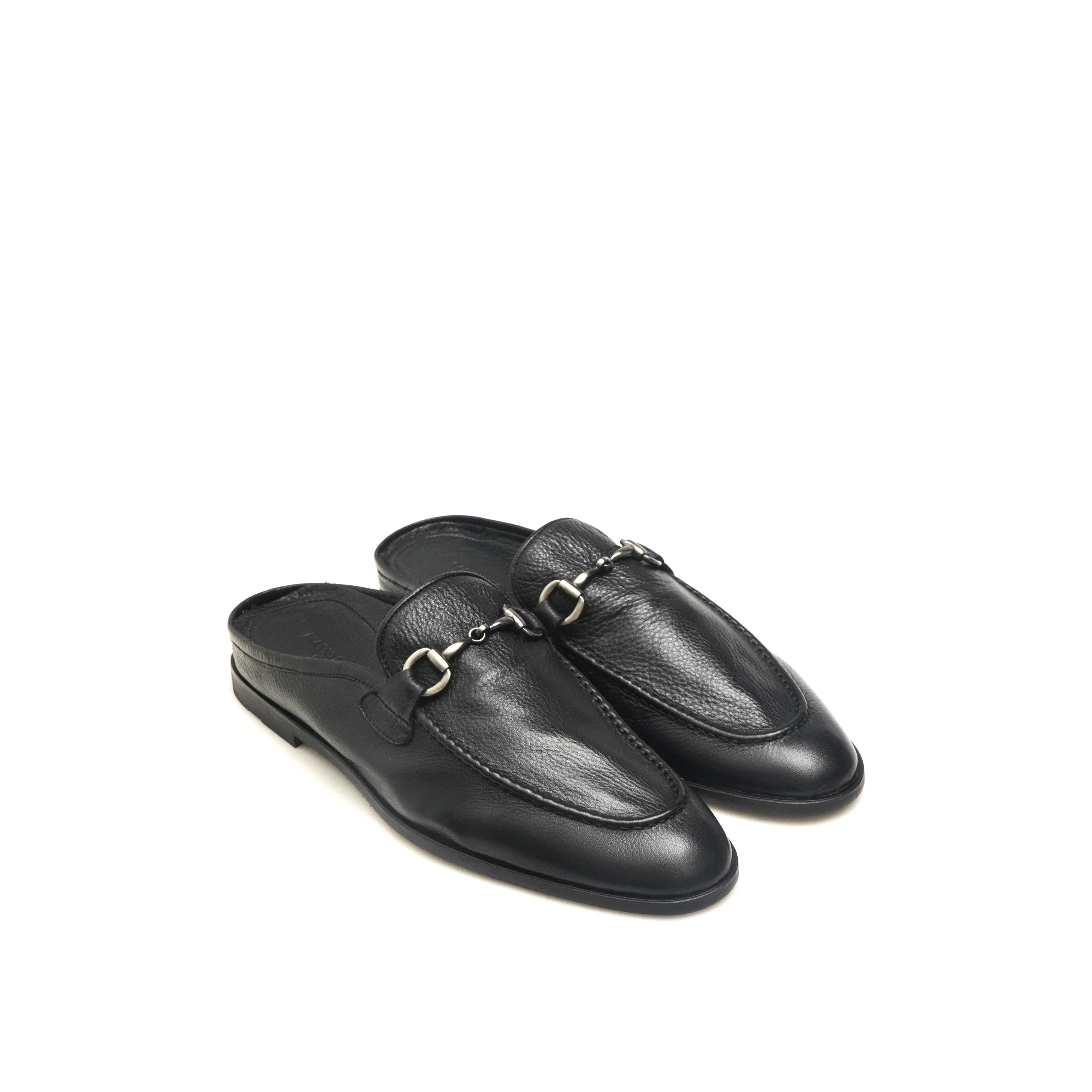 AMATA BLACK