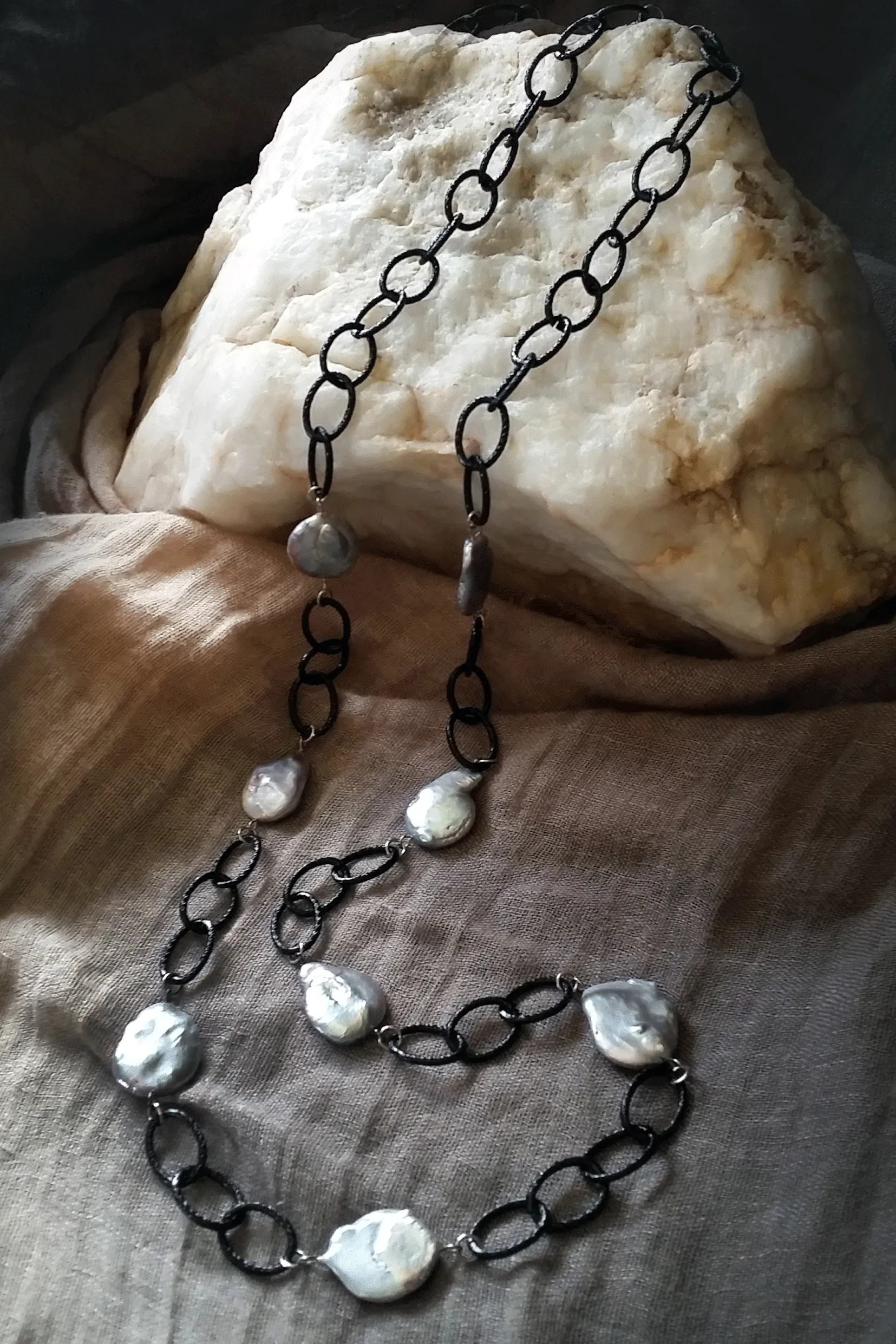 Black Mamba / Designer Jewelry Long Necklace Elegant Jewelry Exotic Black Chain Pearl Necklace Long Chain Necklace Gift for Momen
