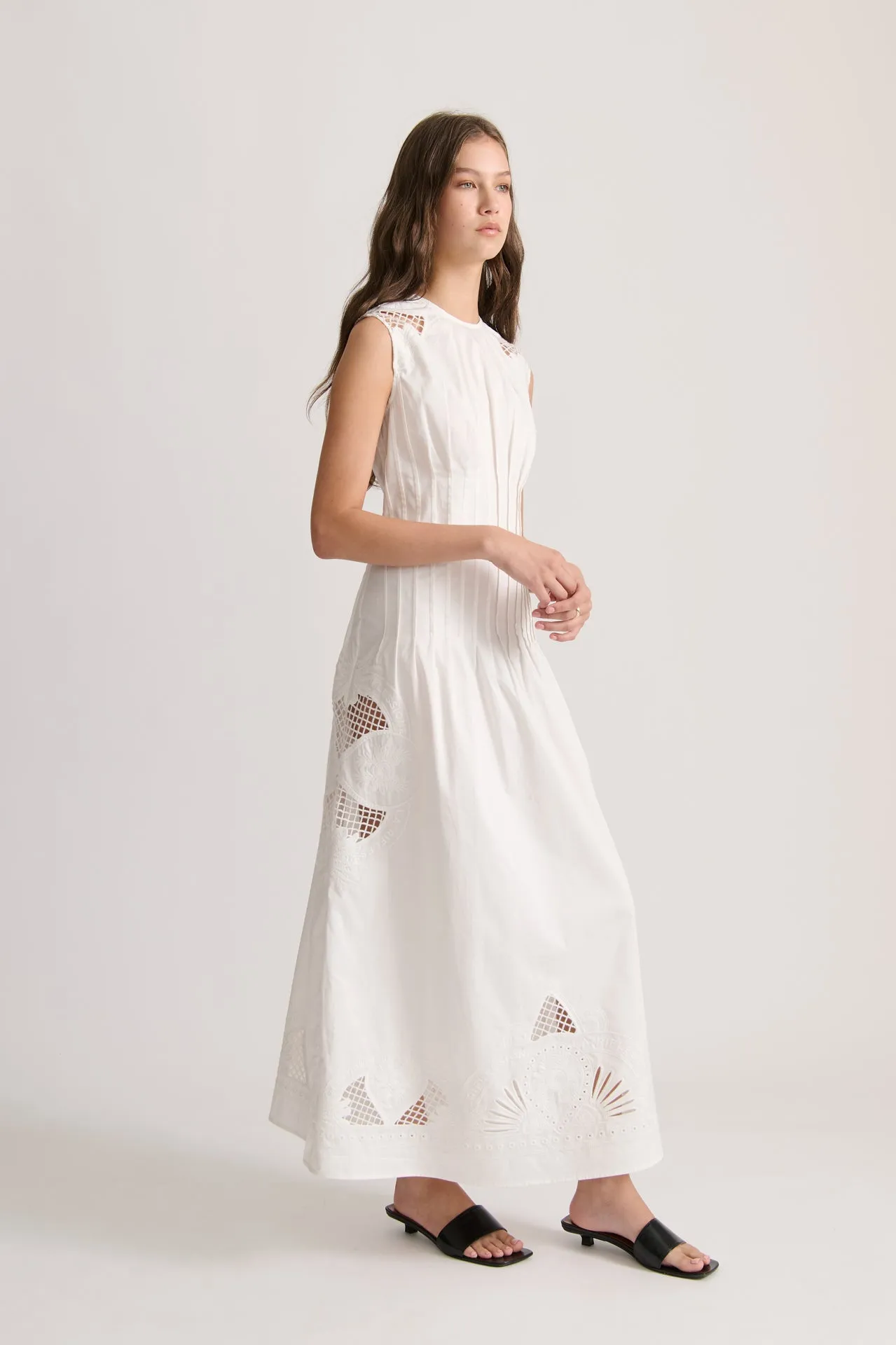 BRODERIE DRESS