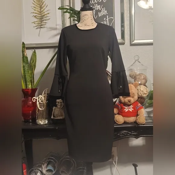 CALVIN KLEIN Dress with Bell Sleeves