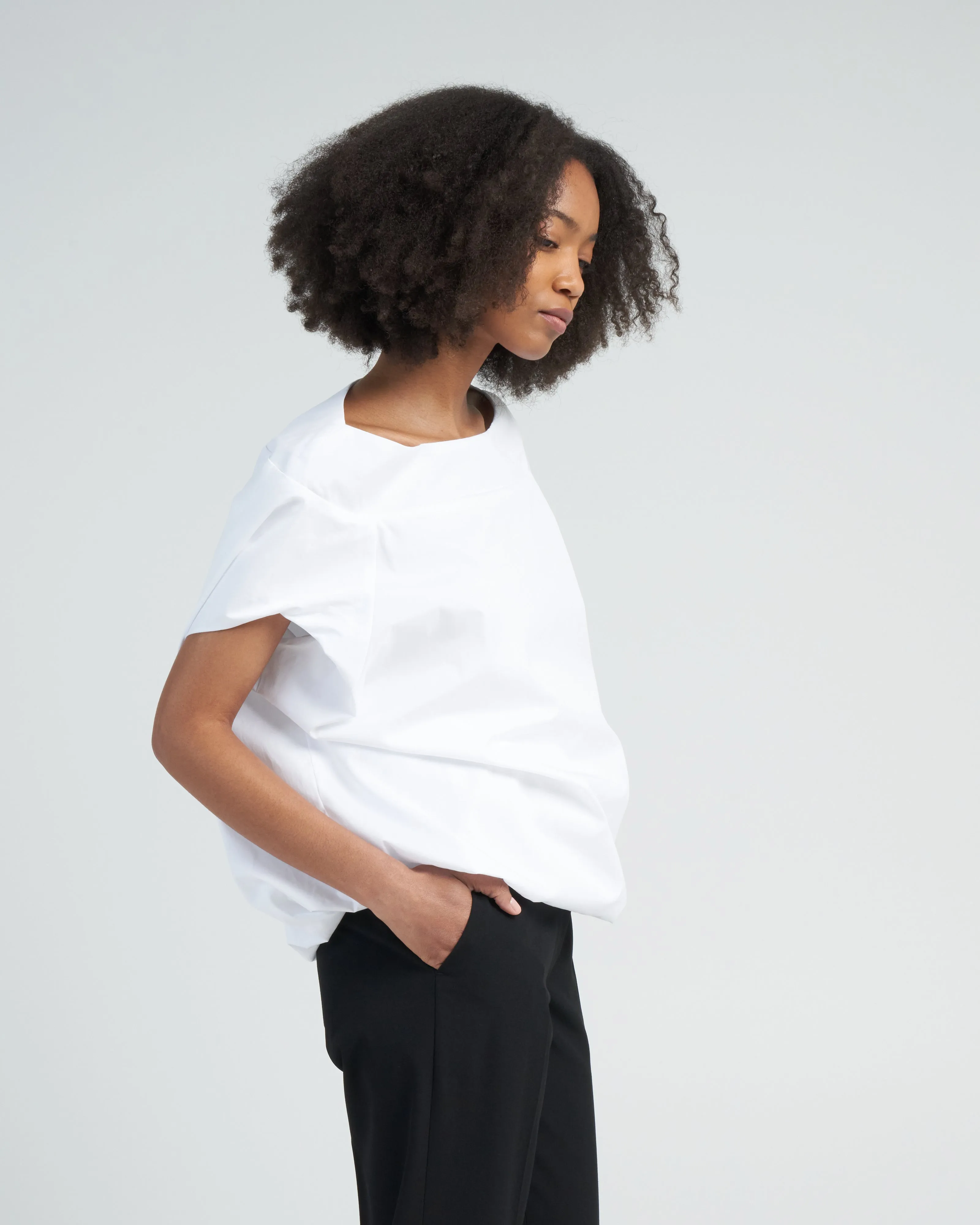 camas shirt - white