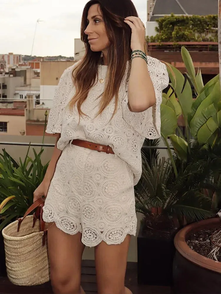 Elena – Casual Summer Women’s Top & Shorts Set