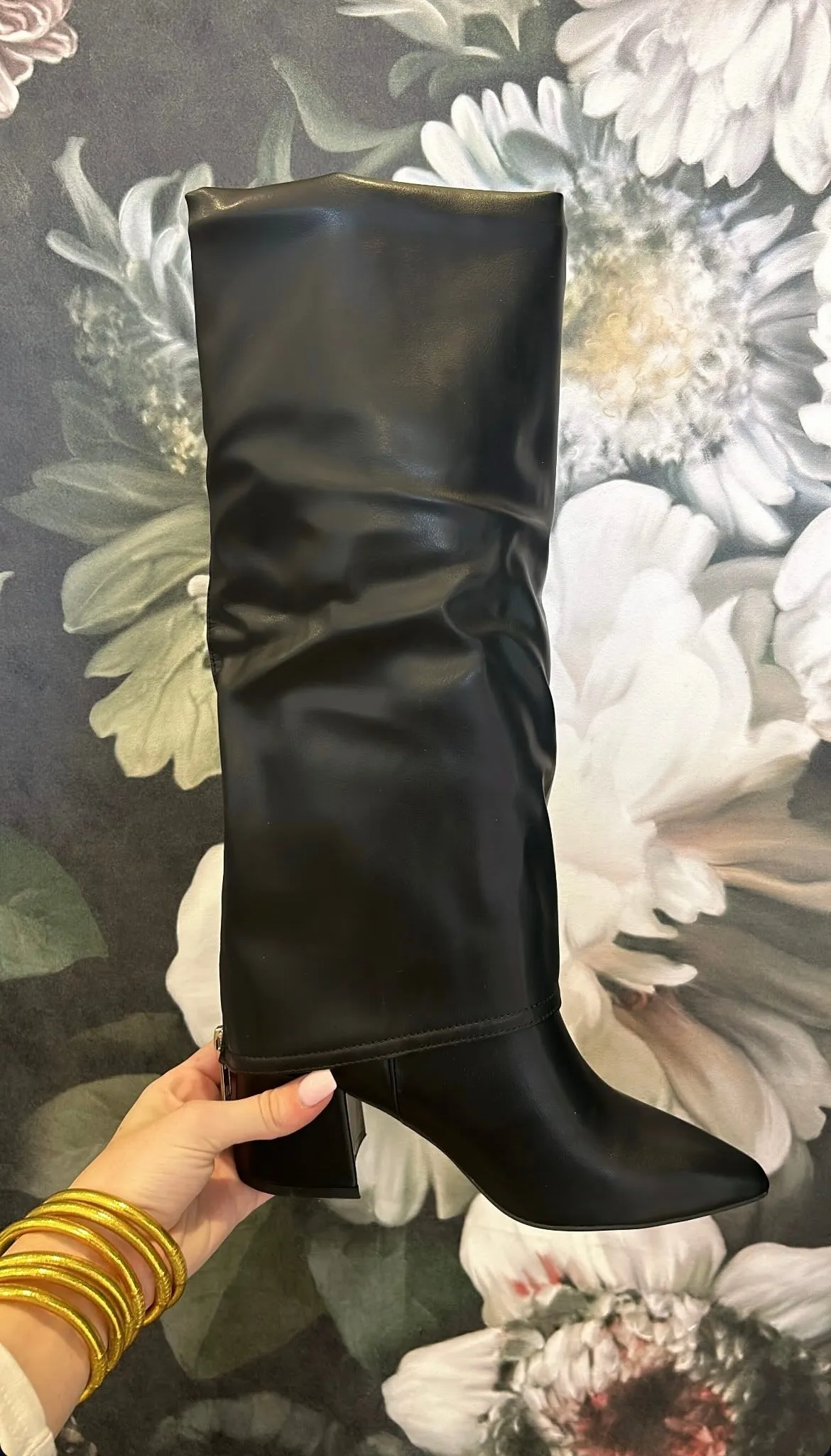 FOLDOVER BOOTS WITH BACK ZIPPER