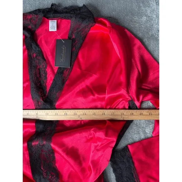 Frederick's of Hollywood Aspen Mae Robe Women's Small Satin Lace Barberry Black