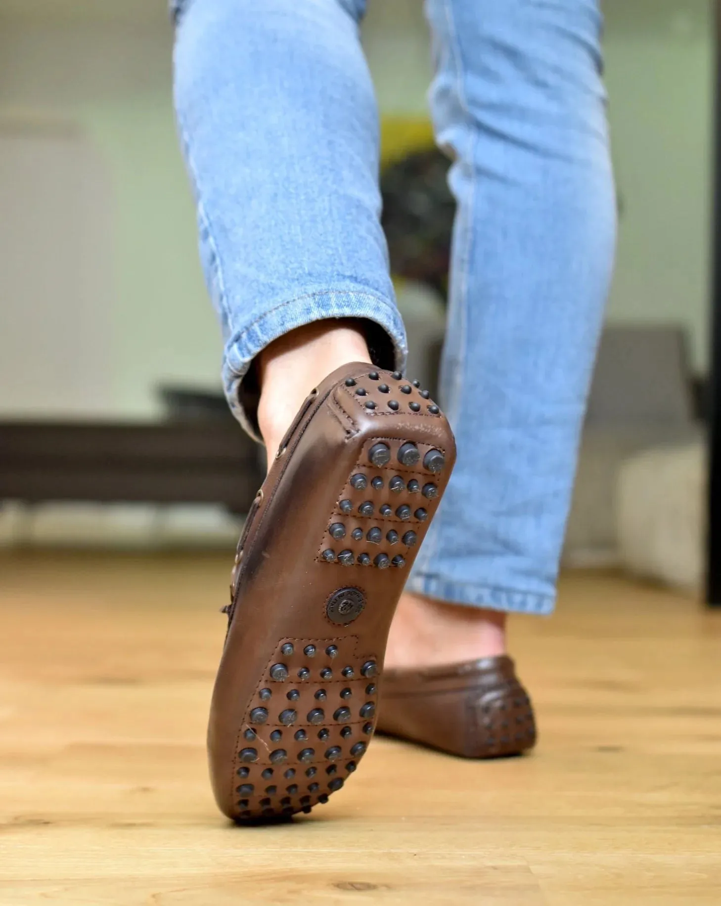 Imola - Wood Leather