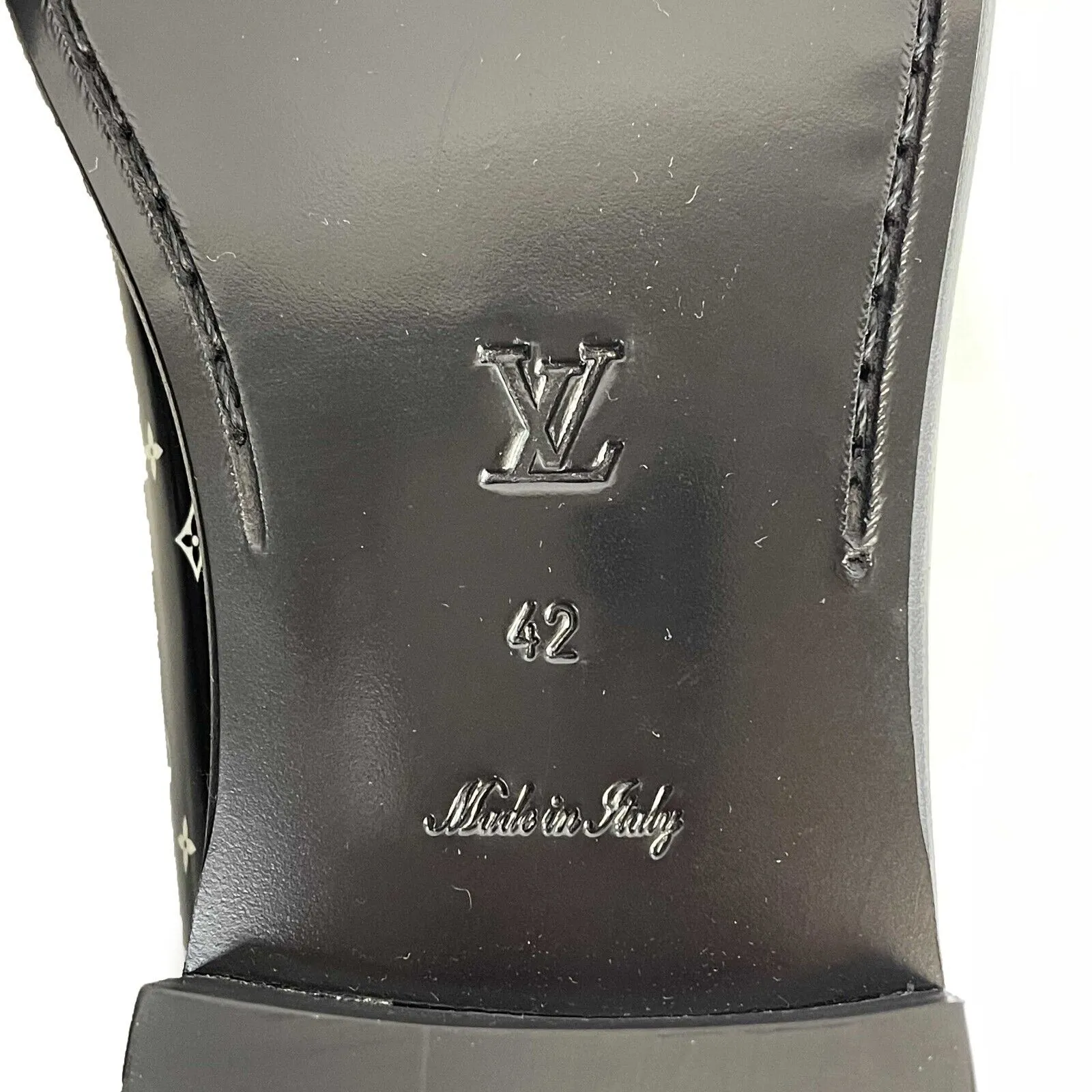 Louis Vuitton - NEW Patent LV Chess Flat Loafer - Black/White - 42 US 9
