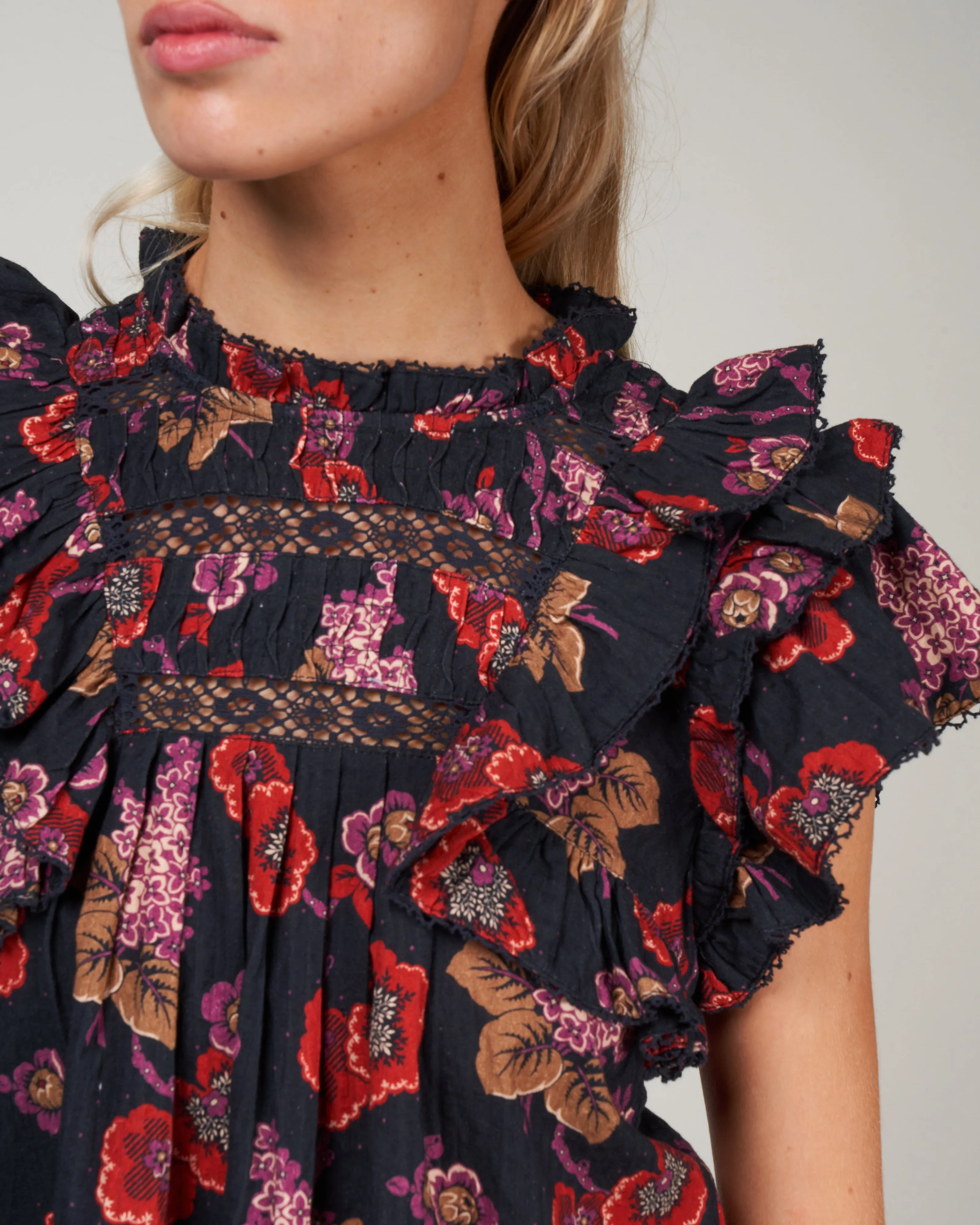 lucinda seersucker flutter slv top - navy
