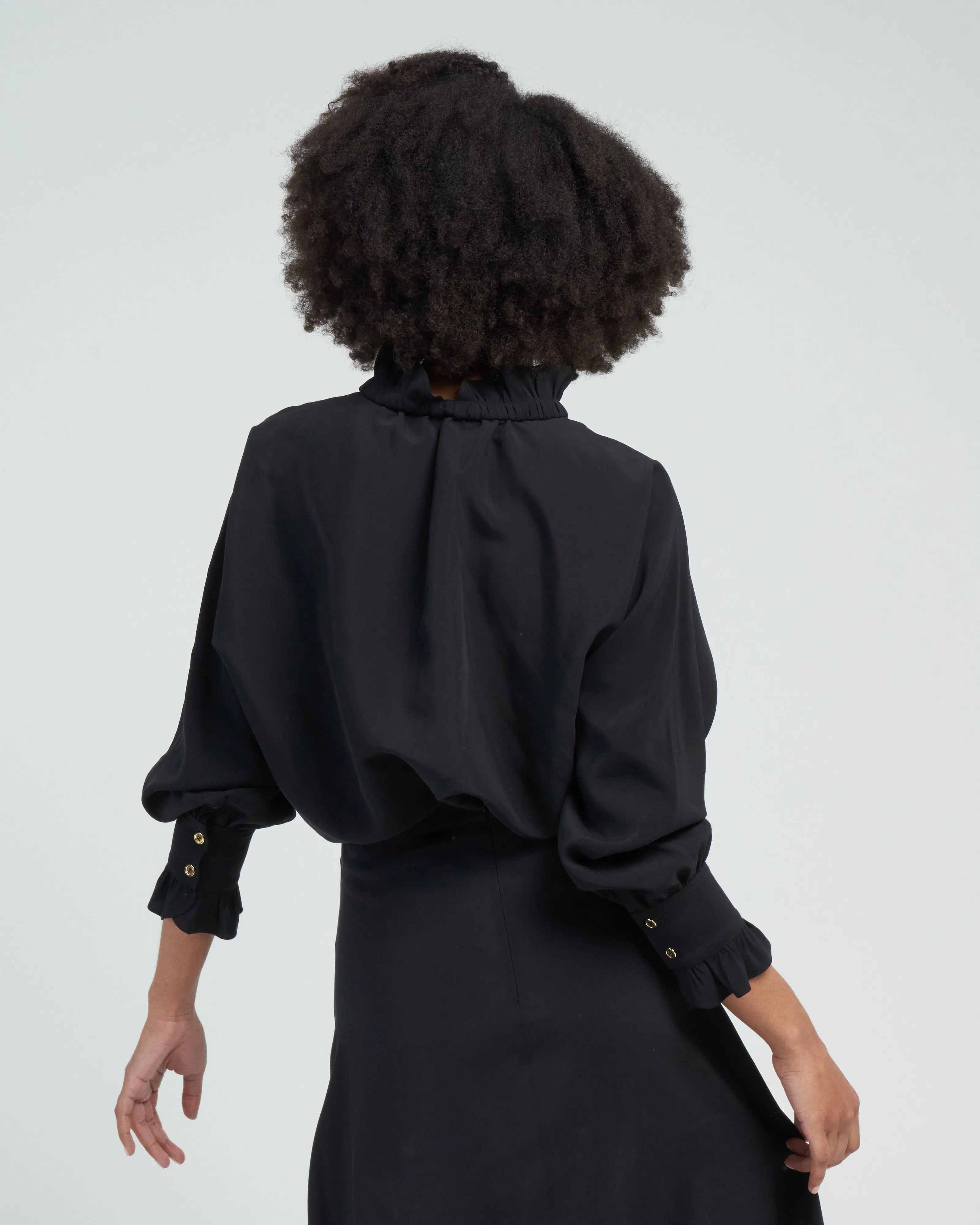 memoir 2 button front dolman sleeve - black