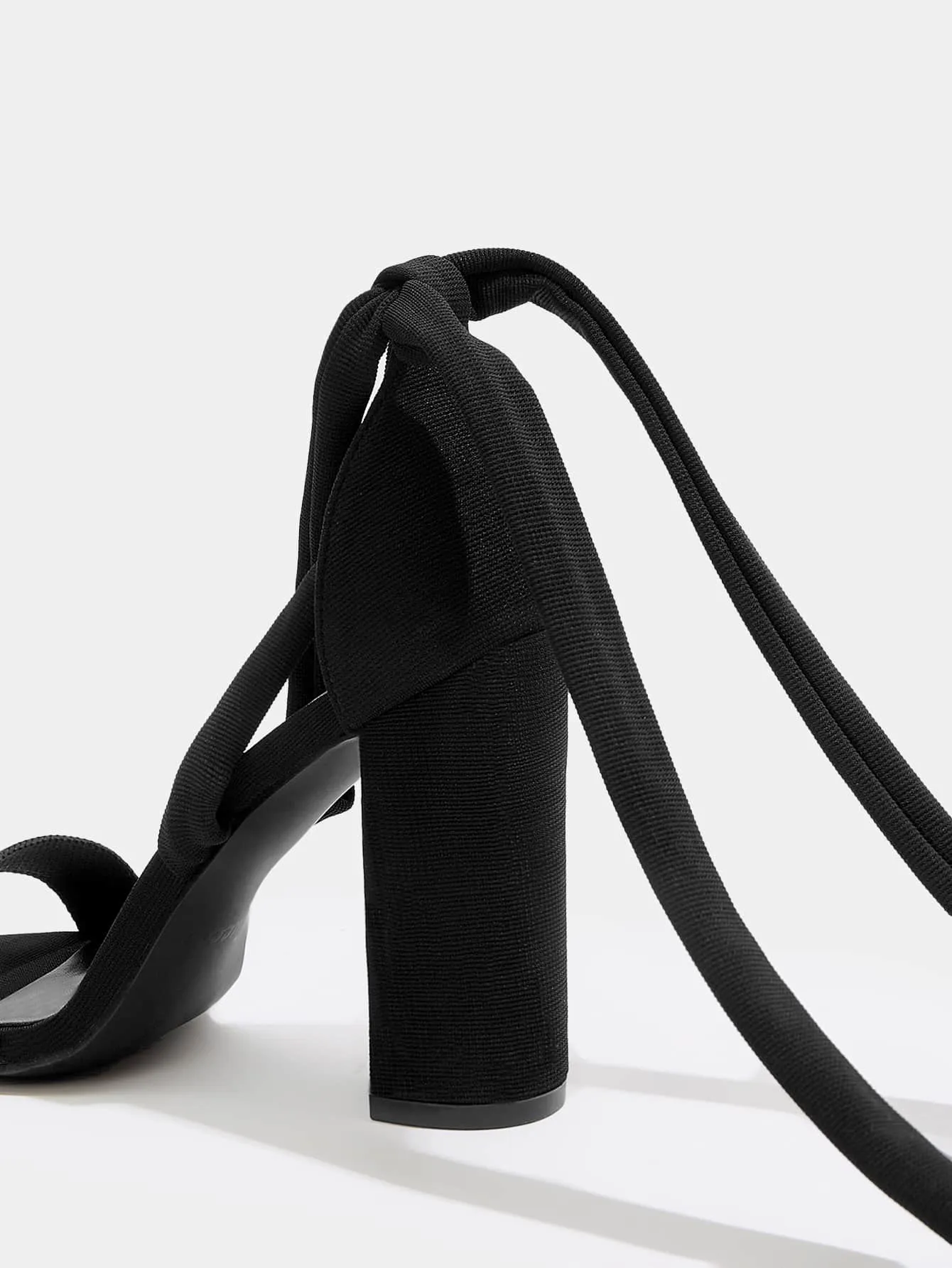 Minimalist Hollow Out Strappy Chunky Heeled Sandals - Black- FD ⚡