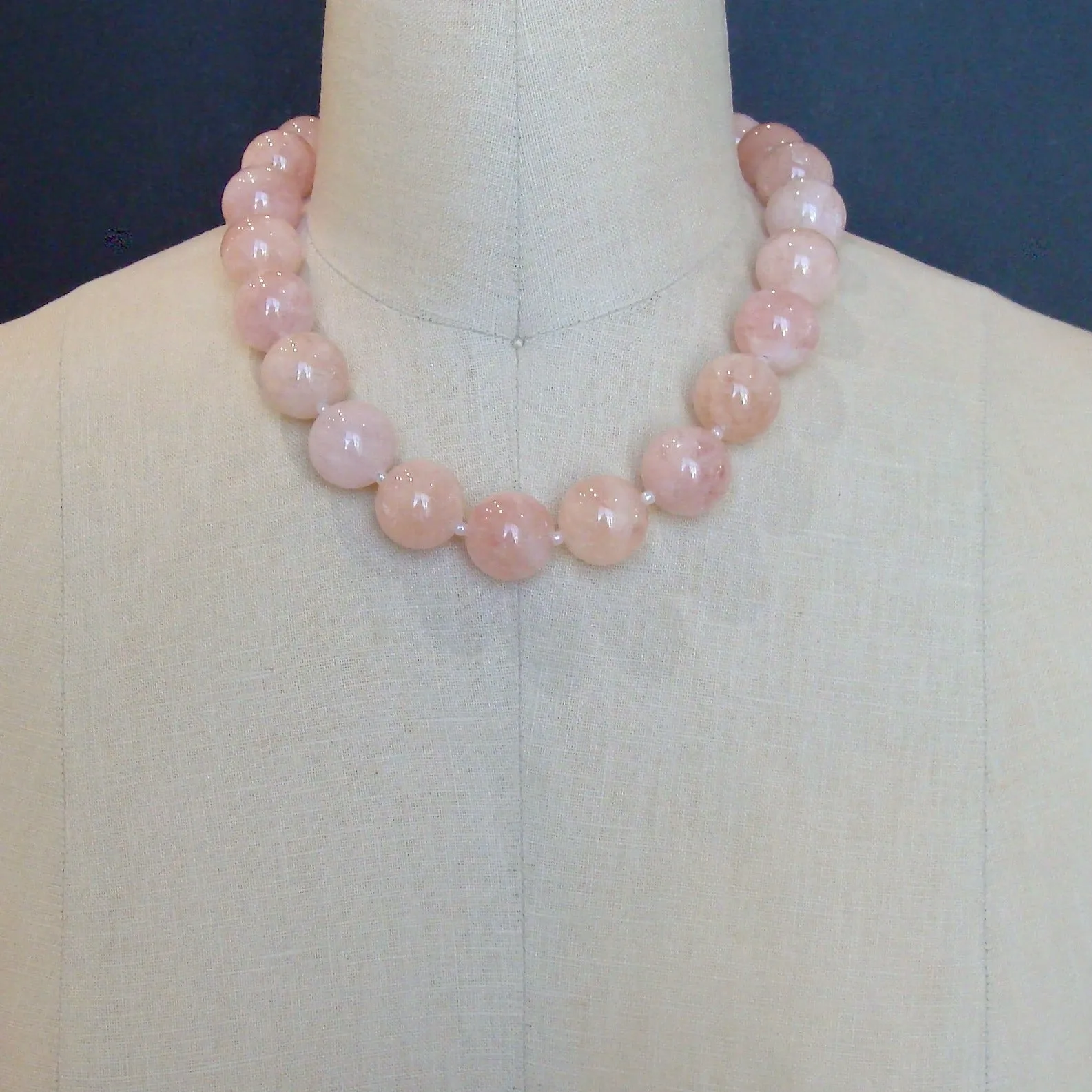 Morganite Beryl Ballet Pink Opal Inlay Toggle Choker Necklace - Dahlia V Necklace
