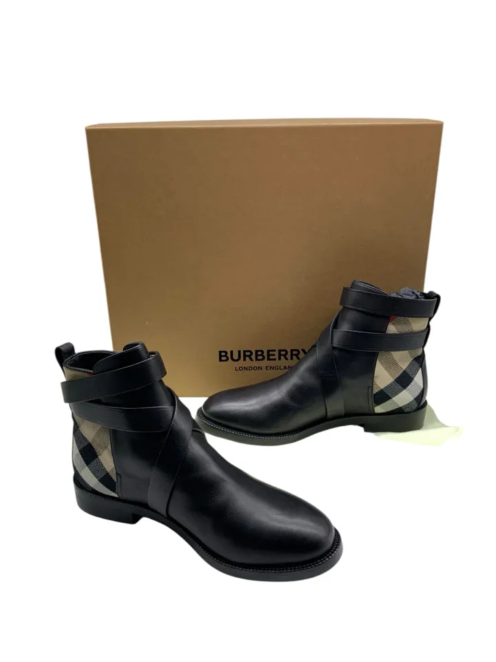 NWT Burberry Housecheck Ankle Booties Women's Size 38.5 = US 8.5