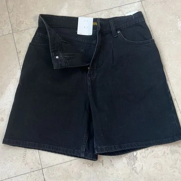 NWT Vintage Fit Lee Women's High Rise Slouch Jean Short BLACK