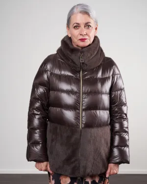 nylon ultralight short jacket w/ faux fur hem & collar - fondente