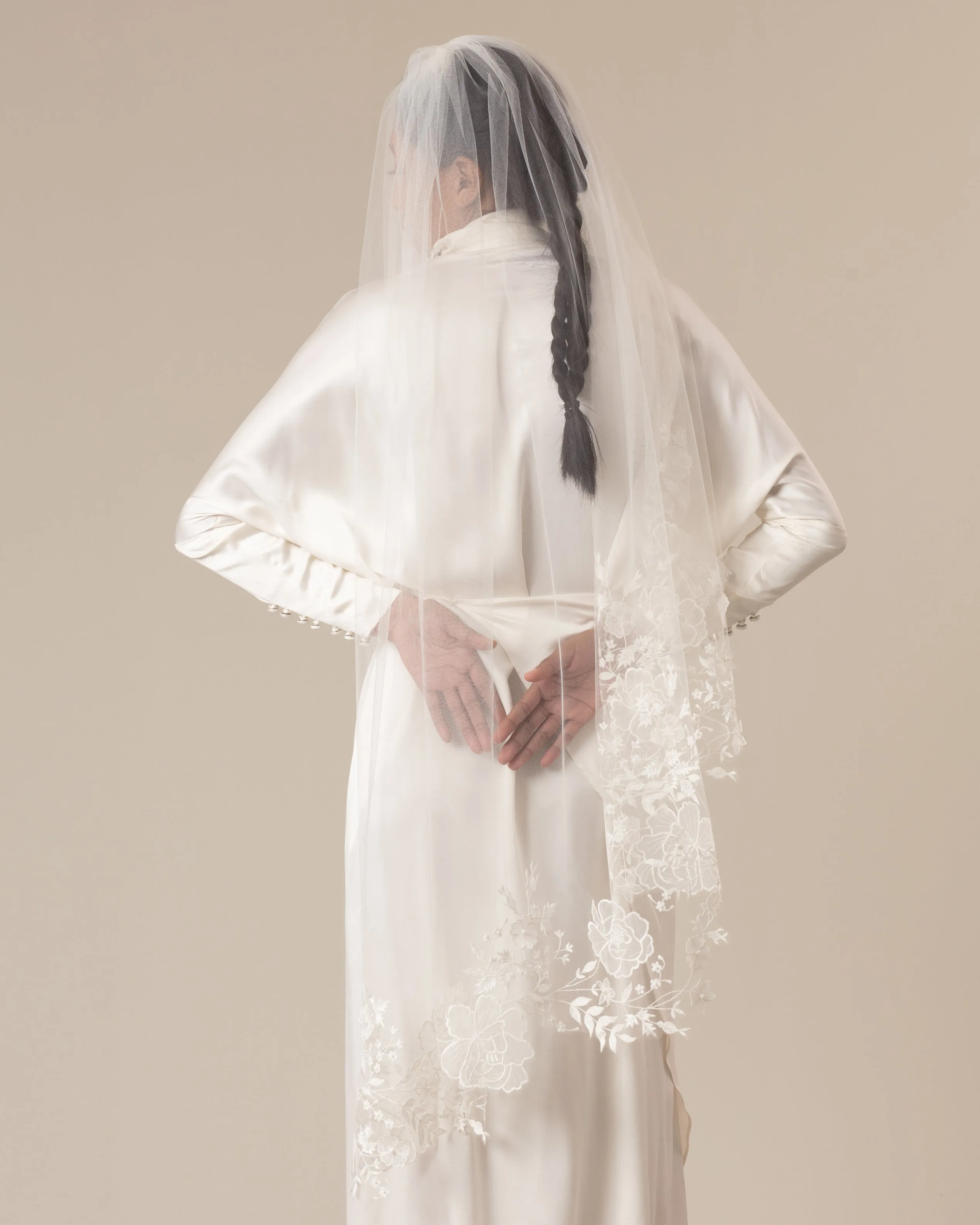 RTS.- RIBERA FLORAL NEEDLEWORK VEIL