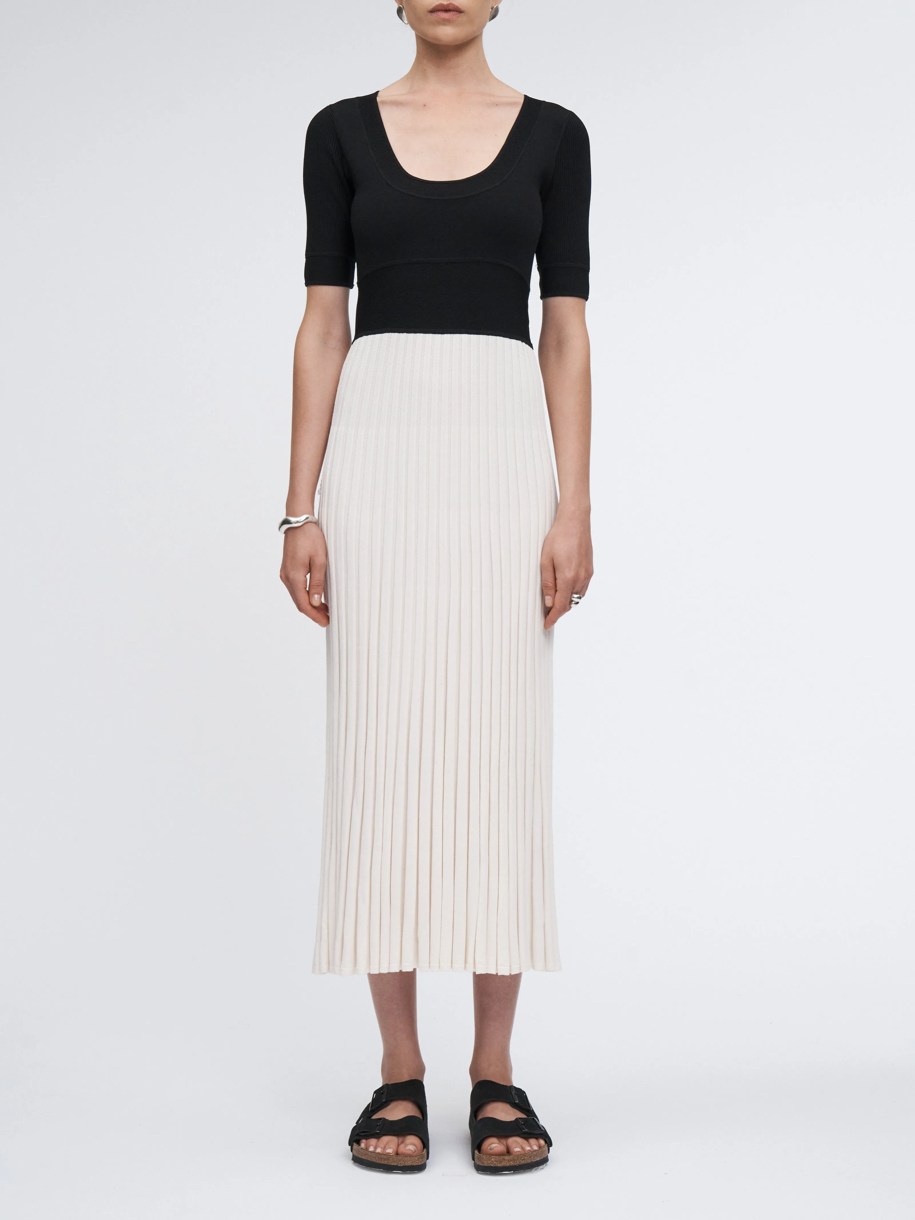 Short Sleeve Ballet Dress in Black/White Color Block