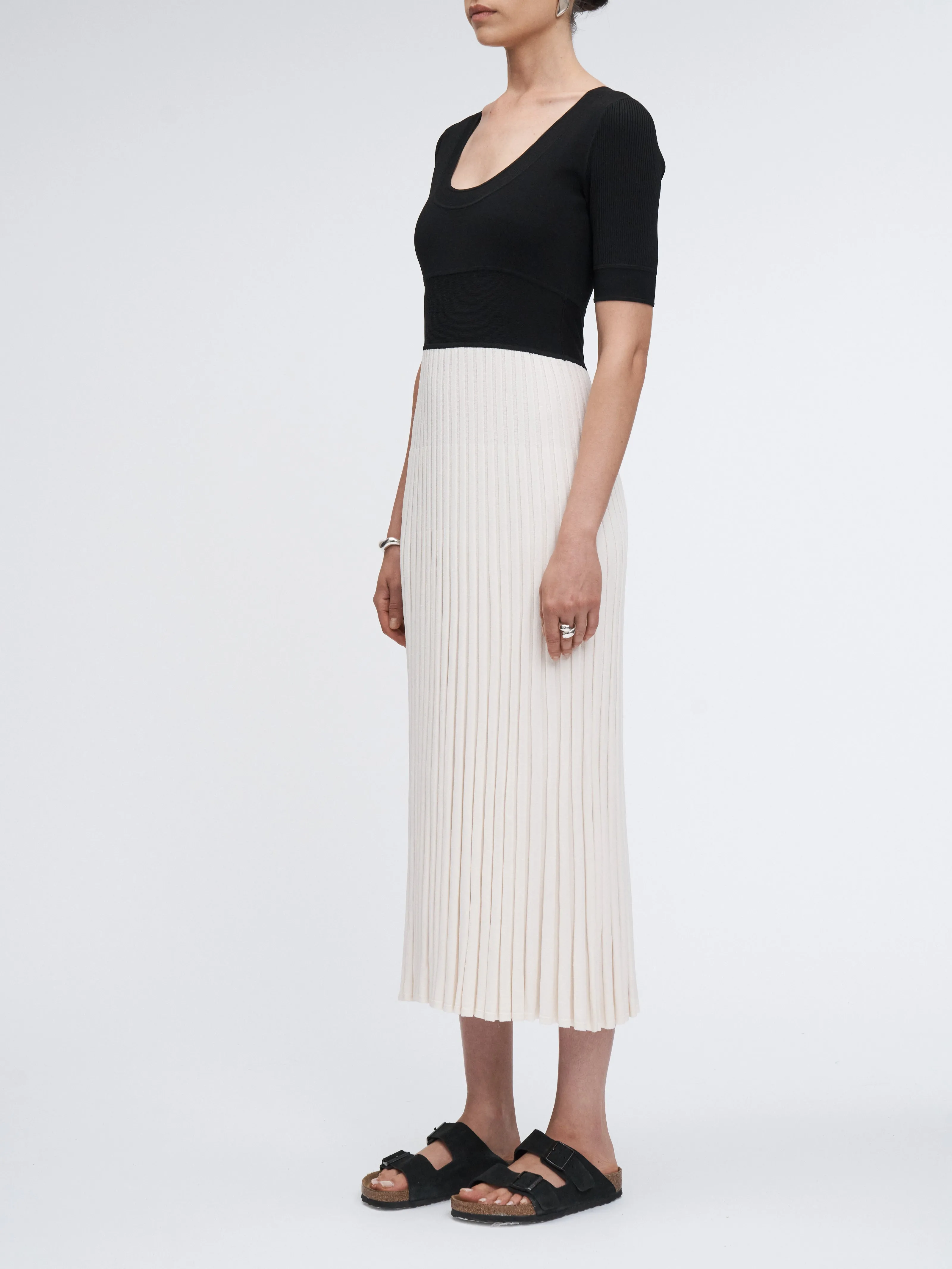 Short Sleeve Ballet Dress in Black/White Color Block