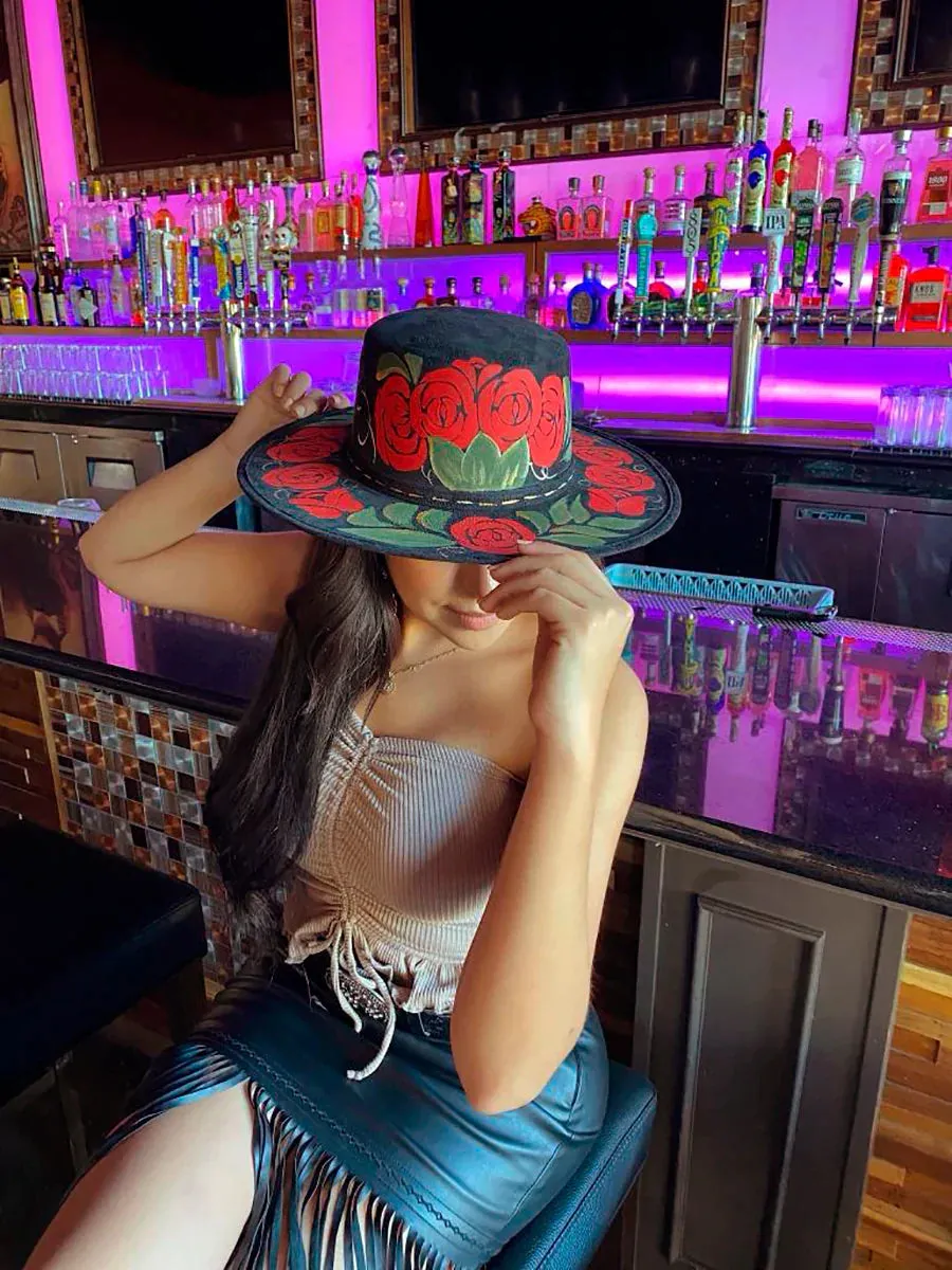 Sombrero Artesanal Floral Pintado a Mano de Piel Gamuza para Mujer 'Mexico Artesanal' - ID: 603719