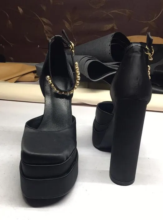Square Head Hollow Foot Nude Rhinestone Chain Catwalk Sandals
