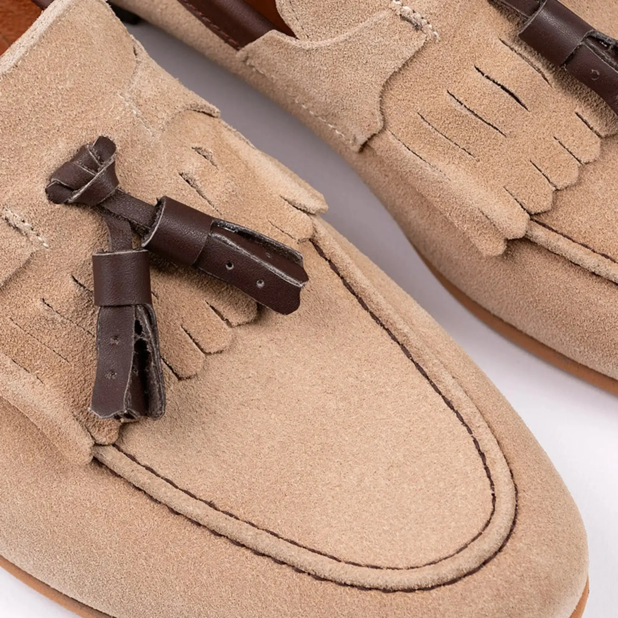 Two-toned Kiltie Tassel Loafers Beige