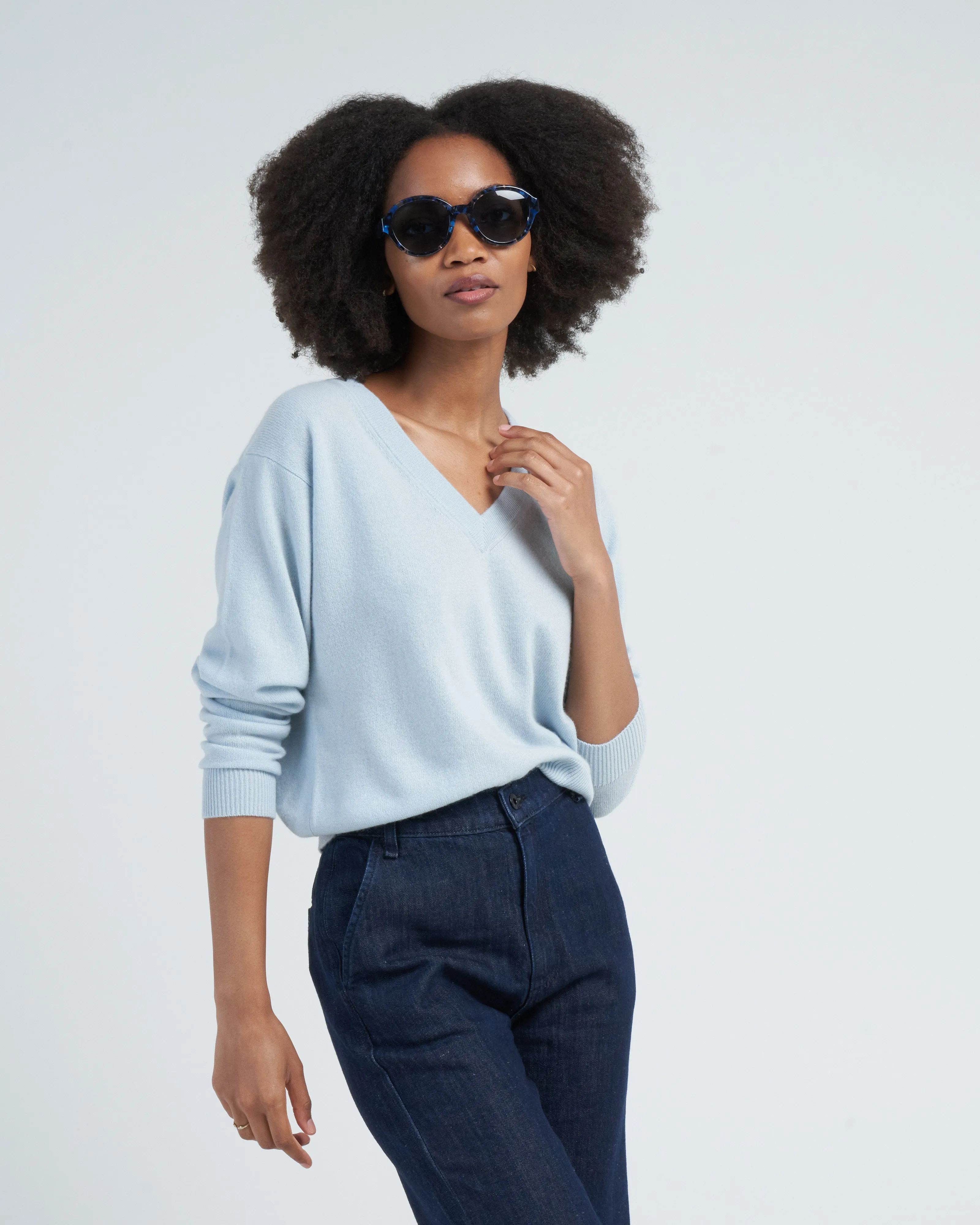 v-neck sweater - pale blue