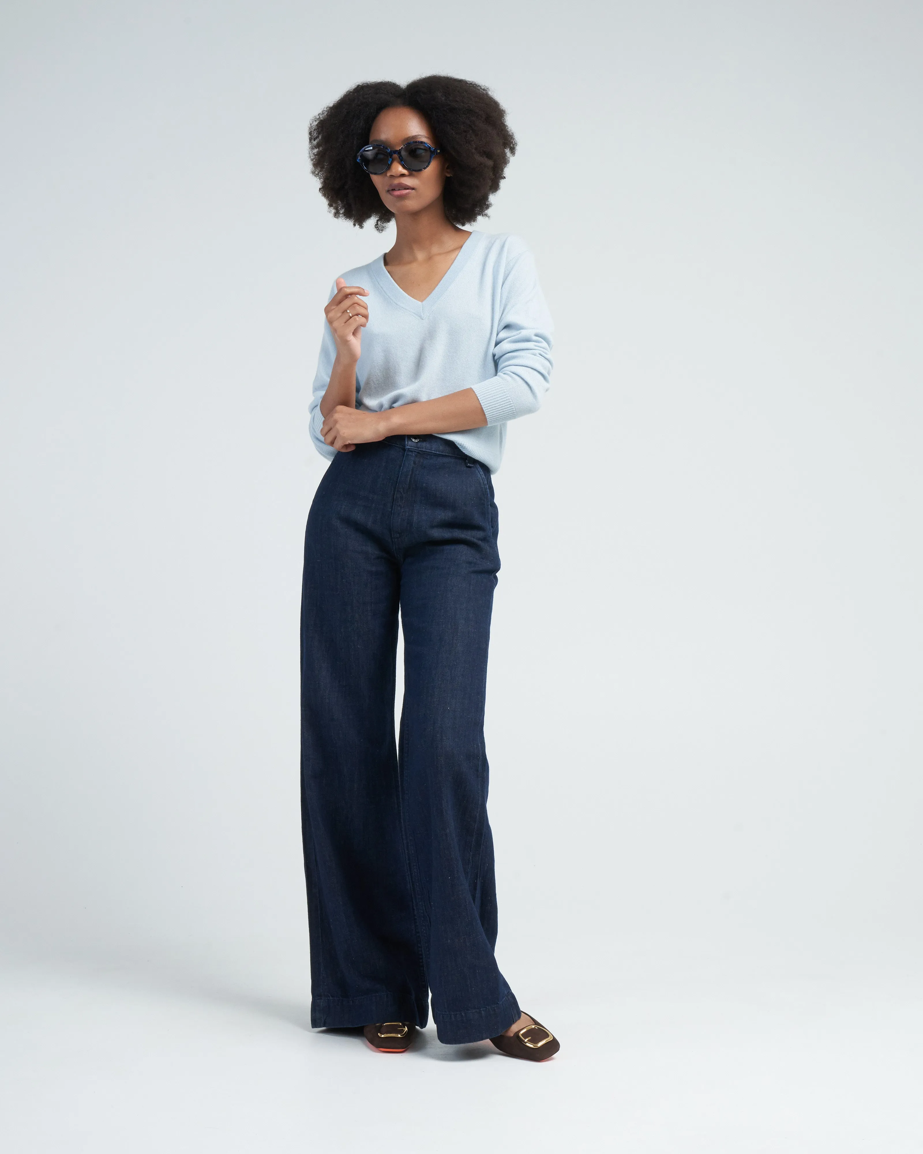 v-neck sweater - pale blue
