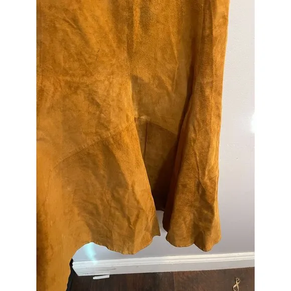 Women's leather/suede skirt size 6