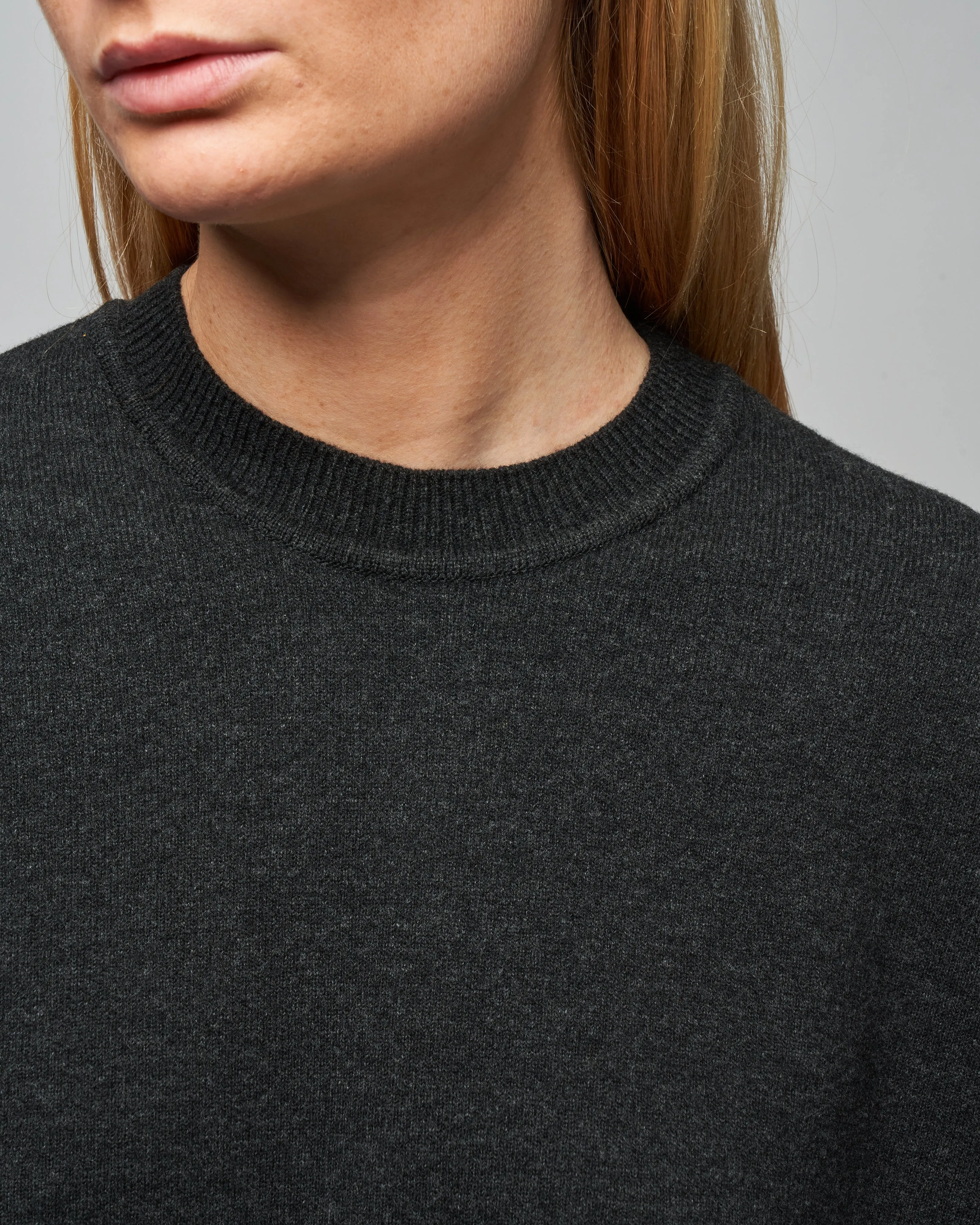 wool pile pullover - charcoal