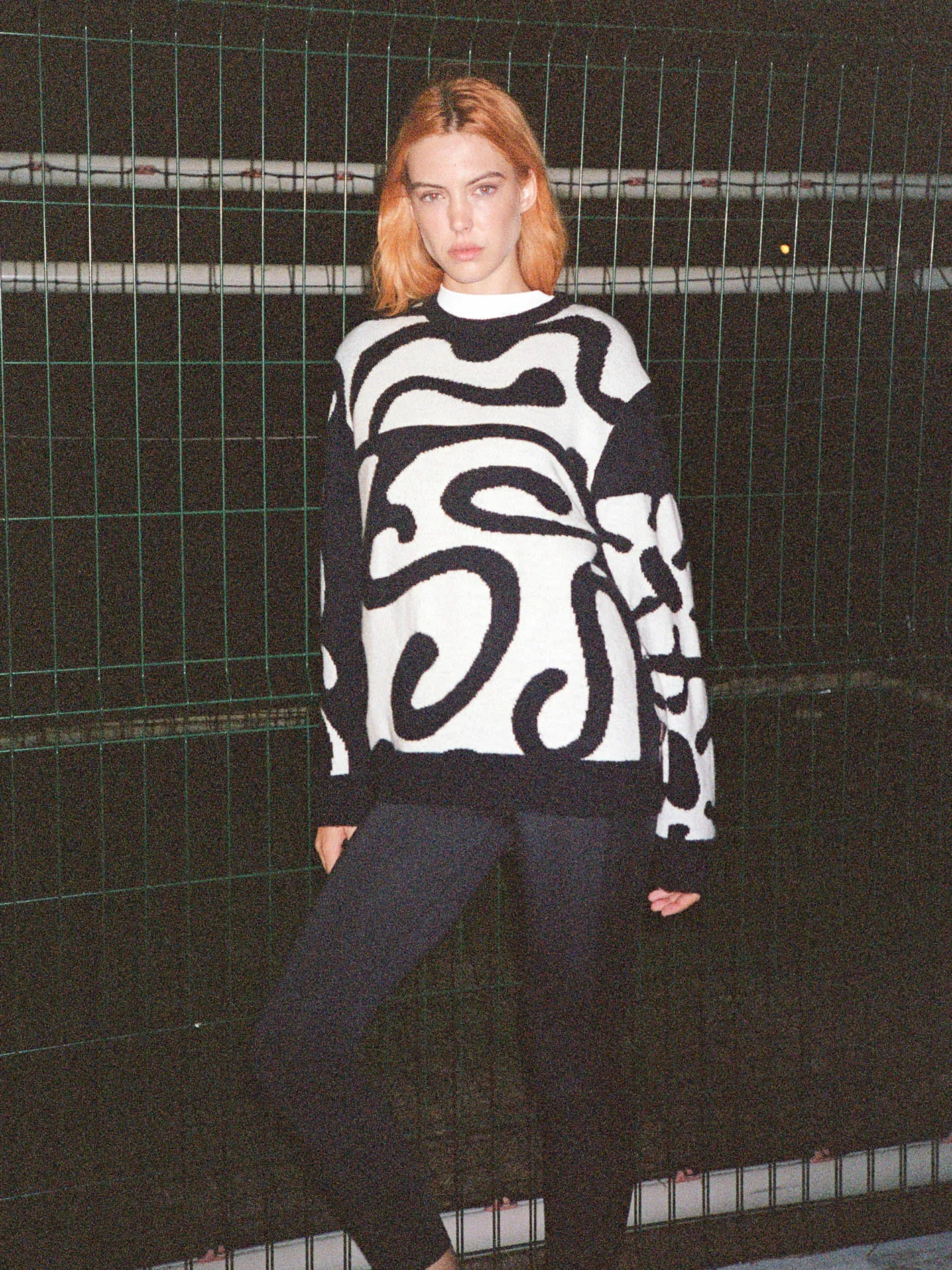Zephyr Sweater - Black White